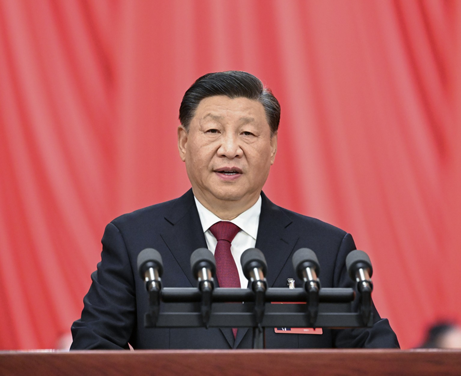 习近平作报告.jpg